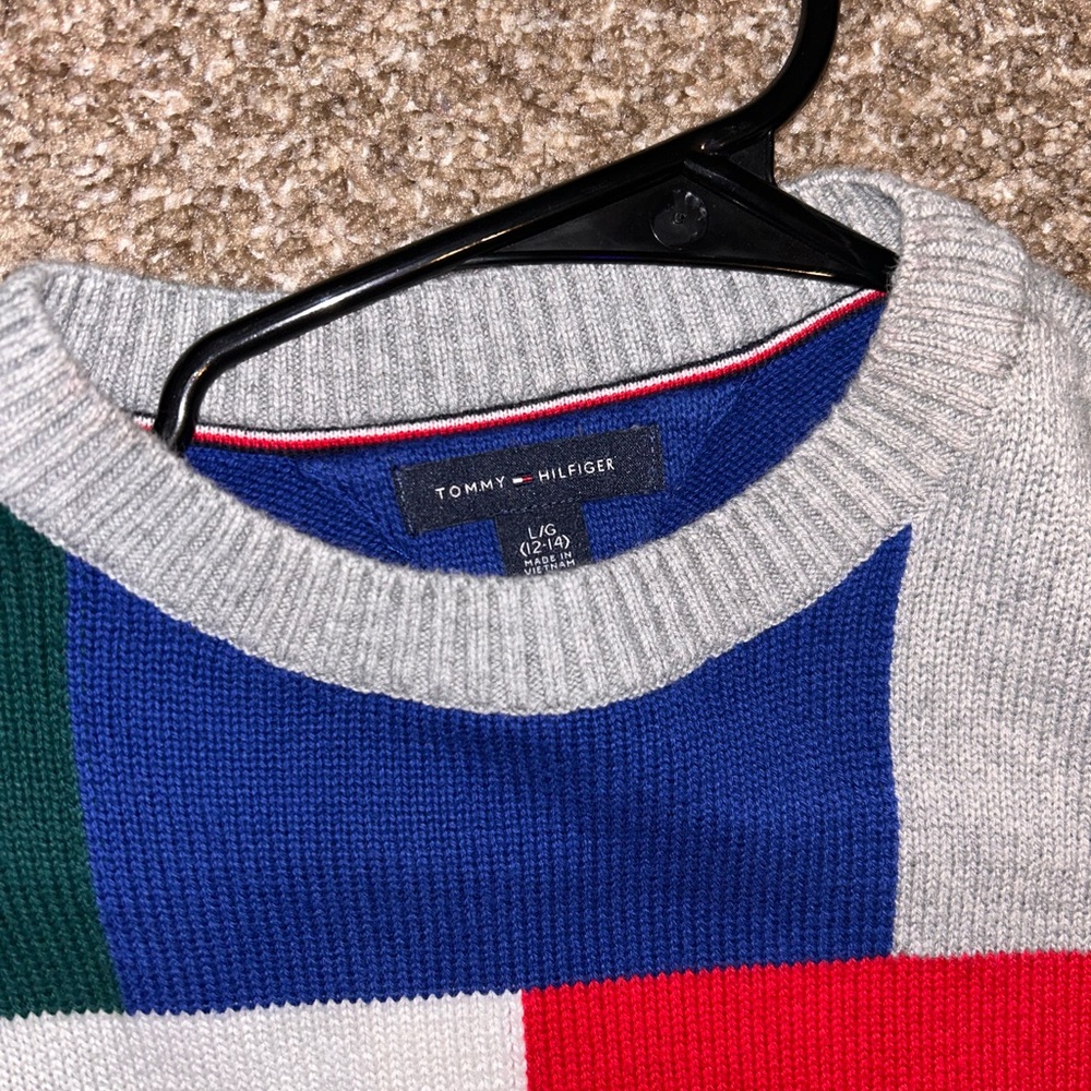 Tommy Hilfiger Red and Blue Crewneck Sweater with Bold Color Blocks - Picture 2 of 2